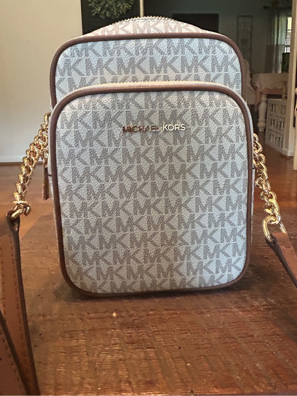 Michael Kors Crossbody & Matching Wallet